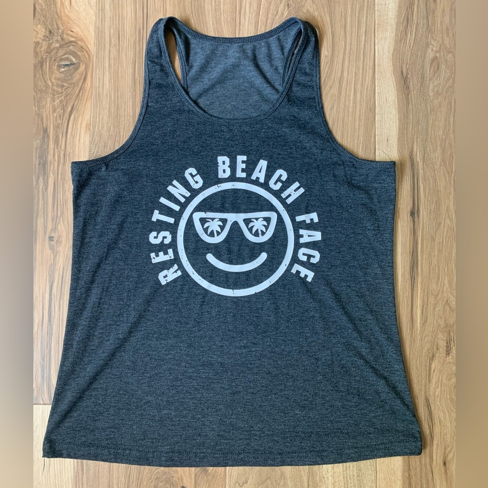 Resting Beach Face Tank Top  Size Medium